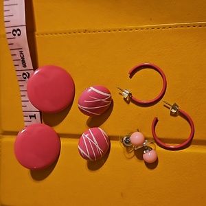 Barbie Time... 4 Beautiful Pink Earrins one Price! Take a look!!